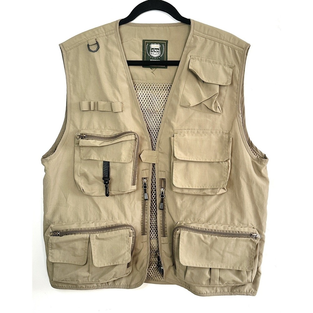 Men's Tactical Utility Fishing Vest Size L Tan Khaki Pockets Hiking Gorpcore